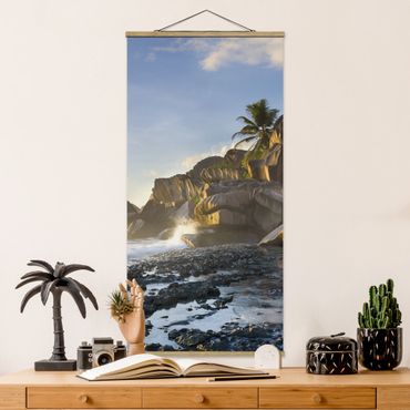 Stoffbild mit Posterleisten - Sonnenuntergang im Inselparadies - Hochformat 1:2