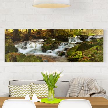 Leinwandbild - Wasserfall herbstlicher Wald - Panorama Quer