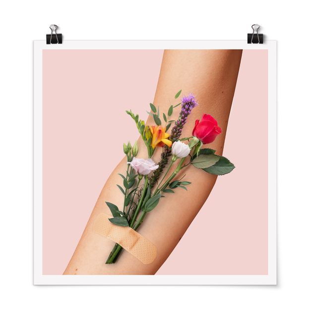 Plakater kunsttryk Arm With Flowers