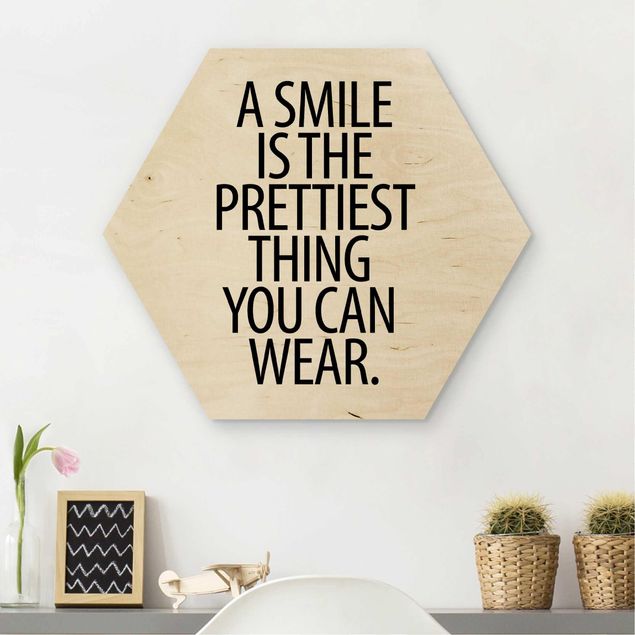 Prints på træ ordsprog A Smile Is The Prettiest Thing Sans Serif