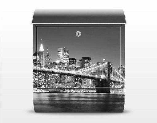 Postkasser sort Nighttime Manhattan Bridge II