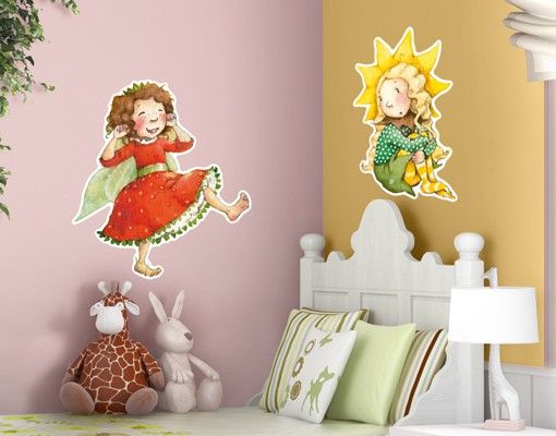 Wallstickers feer No.677 Little Strawberry Strawberry Fairy - A Sunny Day