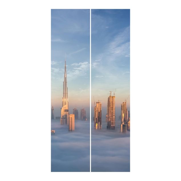 Panelgardiner Dubai Above The Clouds