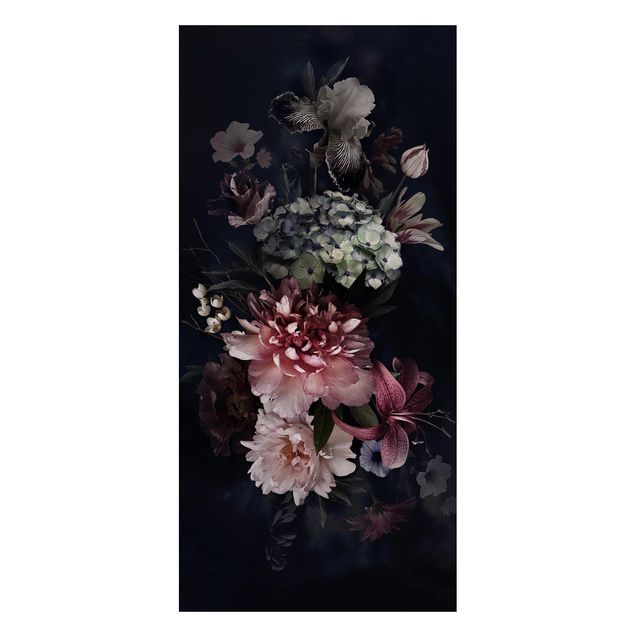Magnettavler blomster Flowers With Fog On Black