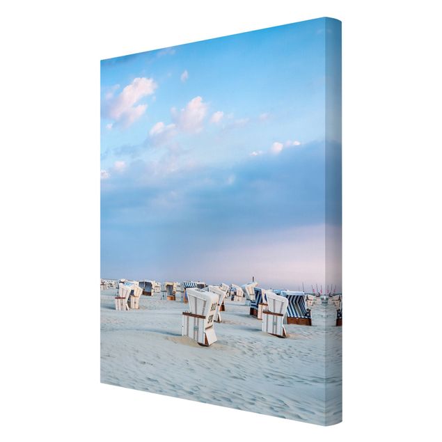 Billeder hav Beach Chairs On The North Sea Beach