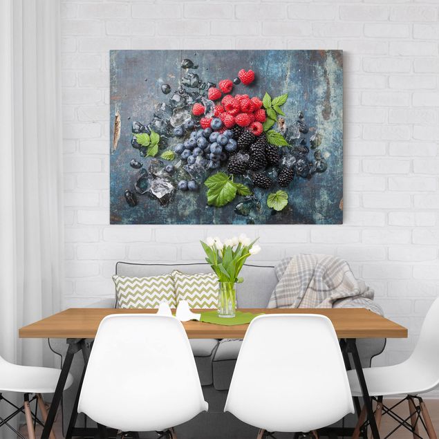 Billeder blomster Berry Mix With Ice Cubes Wood