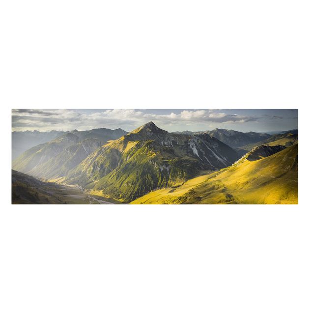Billeder landskaber Mountains And Valley Of The Lechtal Alps In Tirol
