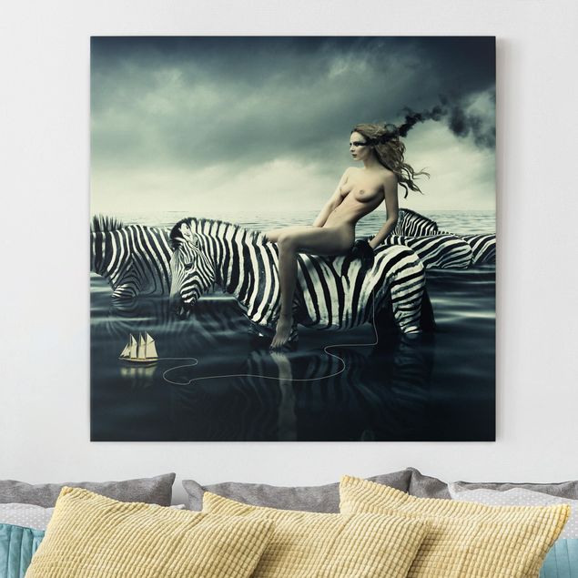 Billeder på lærred zebraer Woman Posing With Zebras