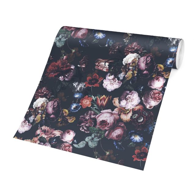 Tapet landlig Old Masters Flowers With Tulips And Roses On Dark Gray