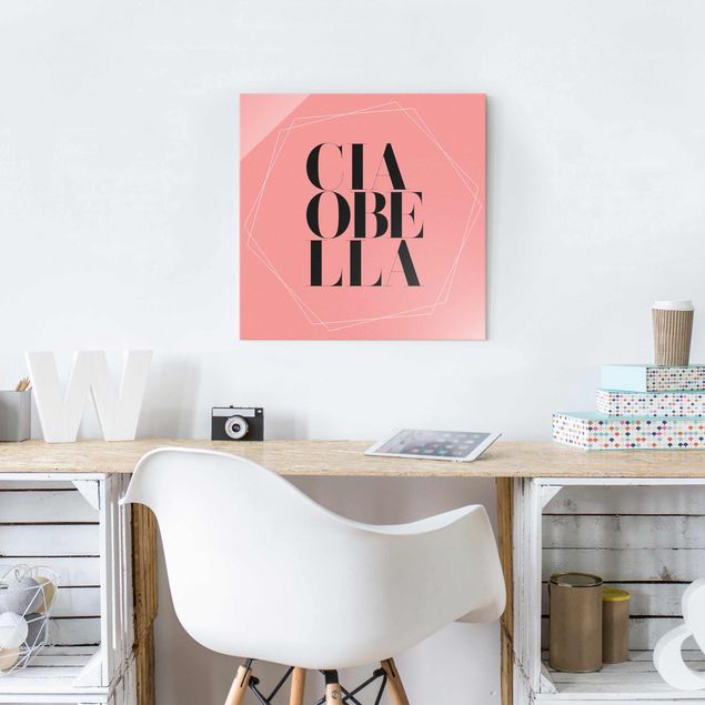 Glasbilleder ordsprog Ciao Bella In Hexagons Light Pink Backdrop
