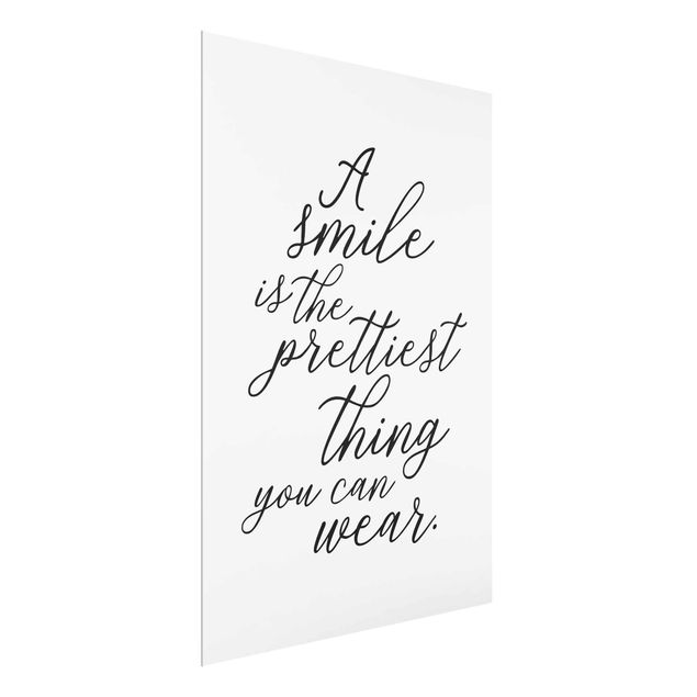 Billeder ordsprog A Smile Is The Prettiest Thing