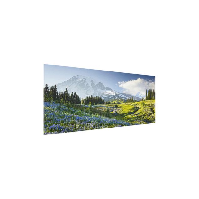 Billeder landskaber Mountain Meadow With Blue Flowers in Front of Mt. Rainier