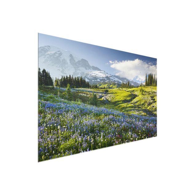 Glasbilleder landskaber Mountain Meadow With Blue Flowers in Front of Mt. Rainier