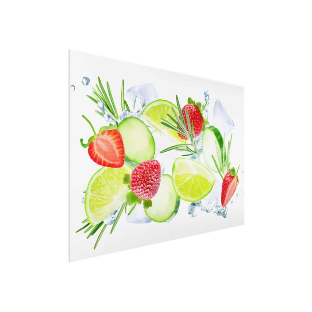 Glas magnettavla Strawberries Lime Ice Cubes Splash