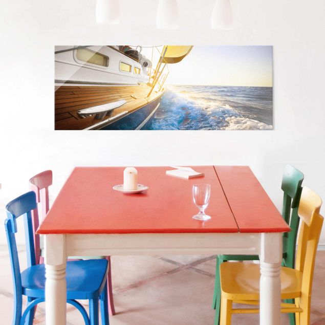Glasbilleder landskaber Sailboat On Blue Ocean In Sunshine