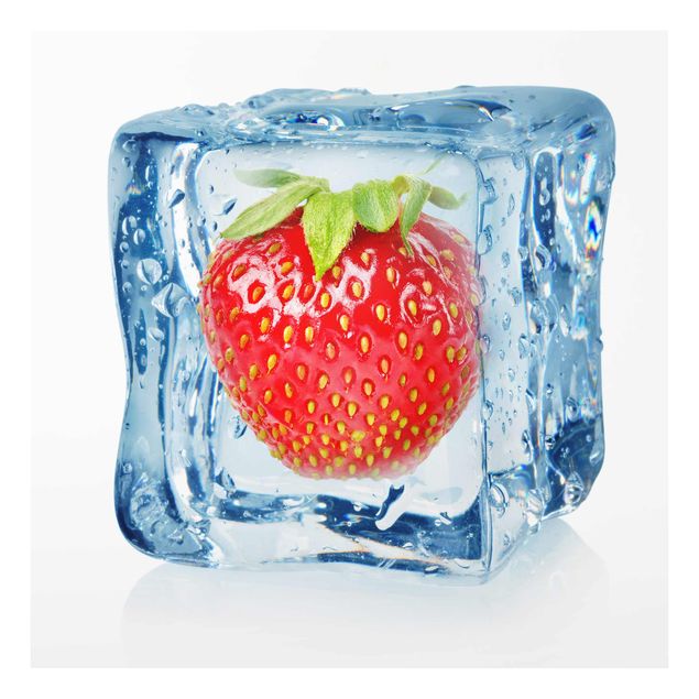 Billeder Strawberry In Ice Cube