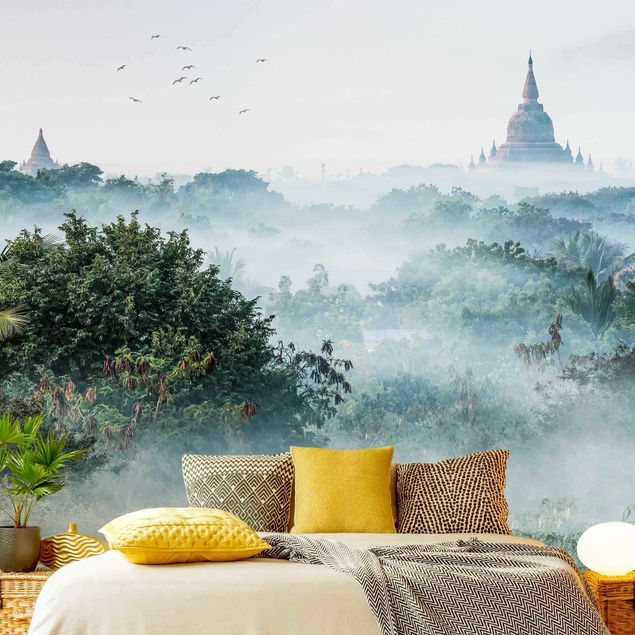 Moderne tapet Morning Fog Over The Jungle Of Bagan