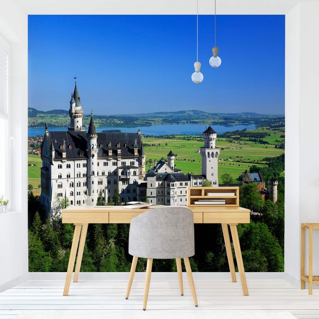 Fototapet solsikker Neuschwanstein Castle