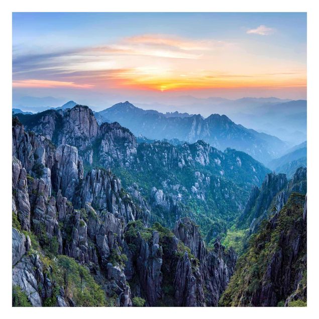 Blåt tapet Rising Sun Over The Huangshan Mountains