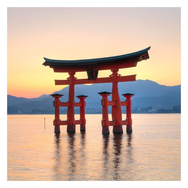 Fototapet landskaber Torii At Itsukushima