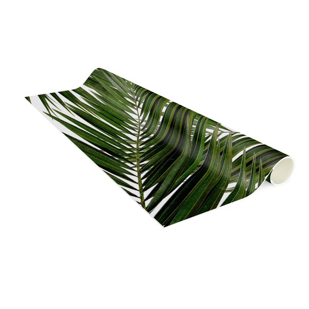 Tæpper Jungle View Through Green Palm Leaves