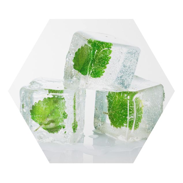 Sekskantede billeder Three Ice Cubes With Lemon Balm