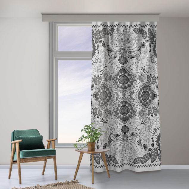 gardiner specialmål Detailed Boho Pattern In Grey