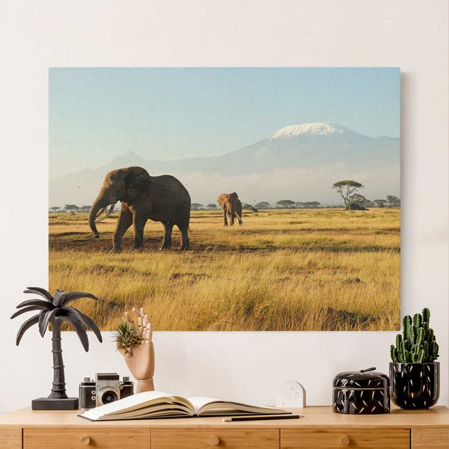 Billeder på lærred elefanter Elephants In Front Of Kilimanjaro In Kenya