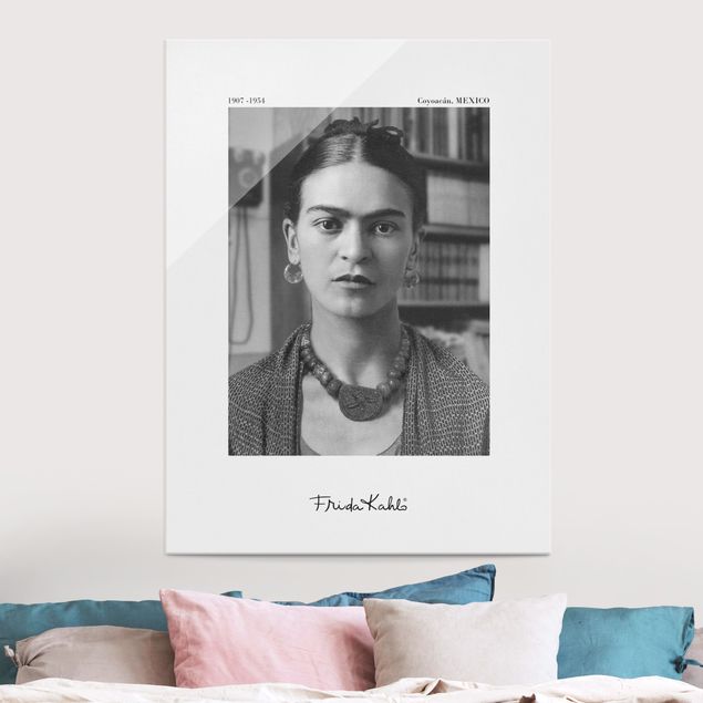 Glasbilleder sort og hvid Frida Kahlo Photograph Portrait In The House