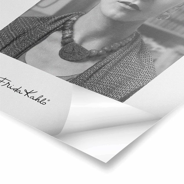 Plakater Frida Kahlo Photograph Portrait In The House