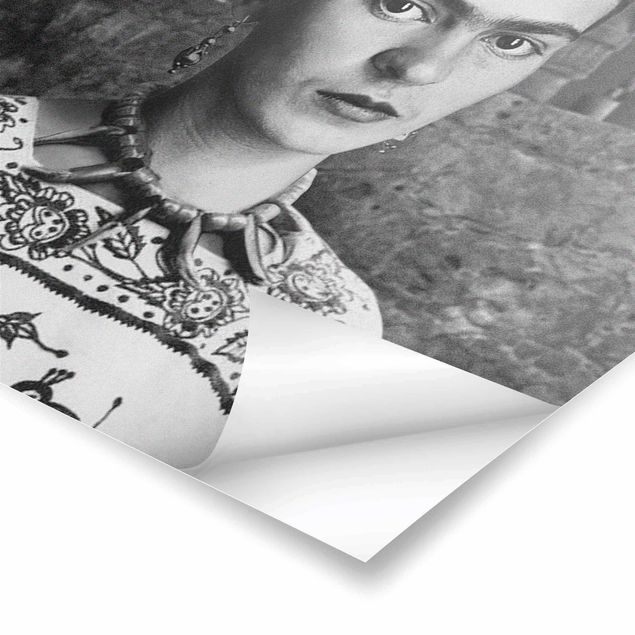 Plakater Frida Kahlo Photograph Portrait With Cacti
