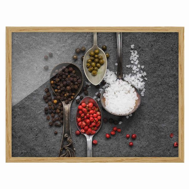 Billeder moderne Spices On Vintage Spoons