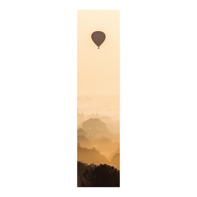 Panelgardiner Hot Air Balloon In Fog