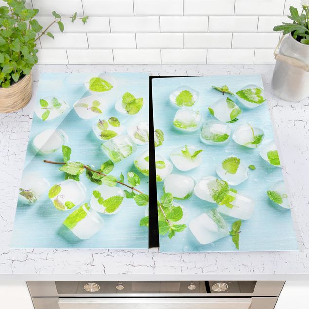 Komfur dækplader blomster Ice Cubes With Mint Leaves