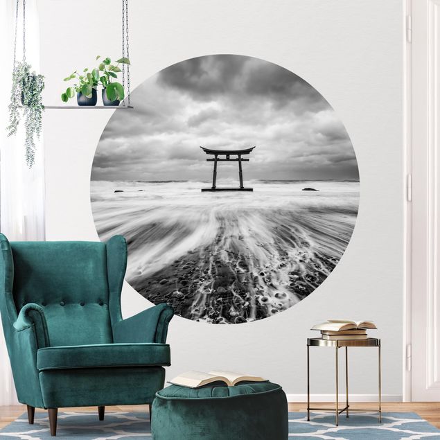 Tapet moderne Japanese Torii In The Ocean