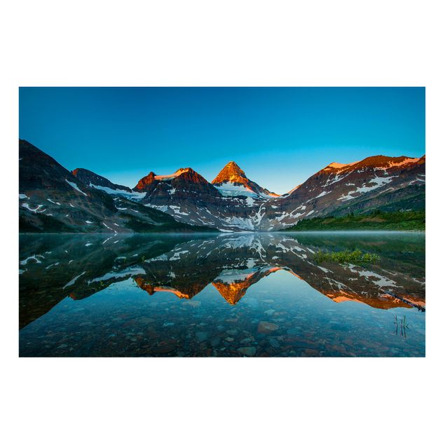Billeder bjerge Mountain Landscape At Lake Magog In Canada