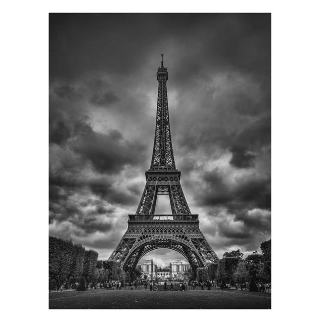 Billeder Paris Eiffel Tower In Front Of Clouds In Black And White