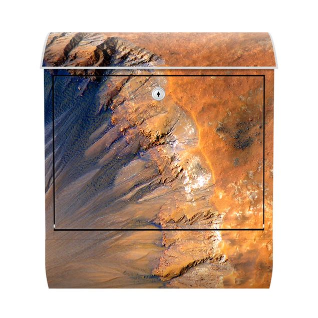 Postkasser brun NASA Picture Marsian Crater