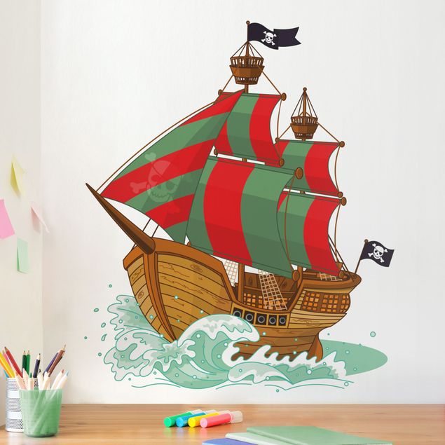 Wallstickers pirater Pirate Ship with red and green Sails