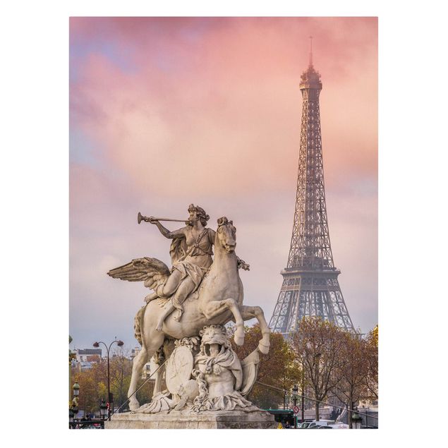 Billeder moderne Statue Of Horseman In Front Of Eiffel Tower