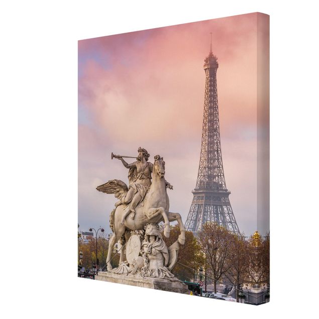 Billeder lyserød Statue Of Horseman In Front Of Eiffel Tower