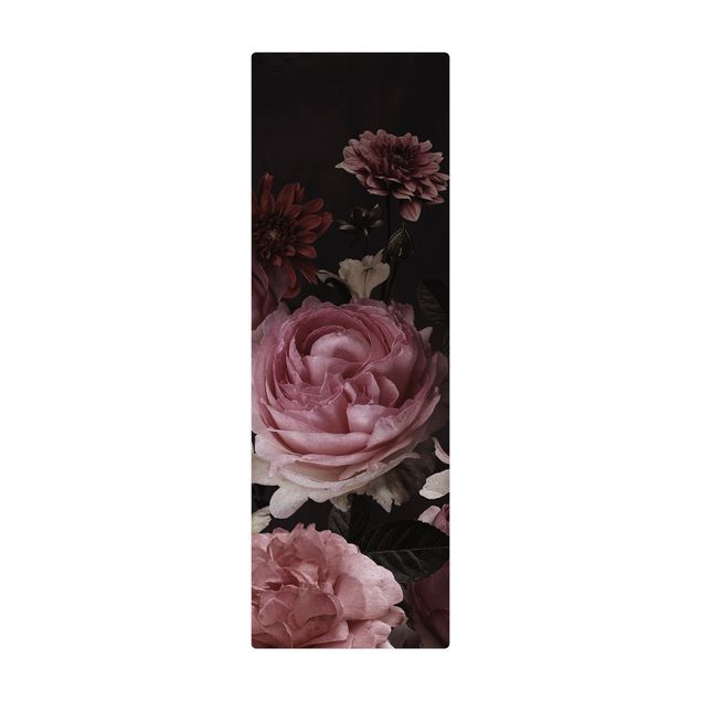 Tæpper Pink Flowers On Black Vintage