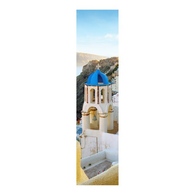 Panelgardiner arkitektur og skyline Santorini