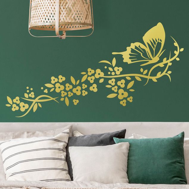 Wallstickers dyr Flying Butterfly and Flower Tendrils