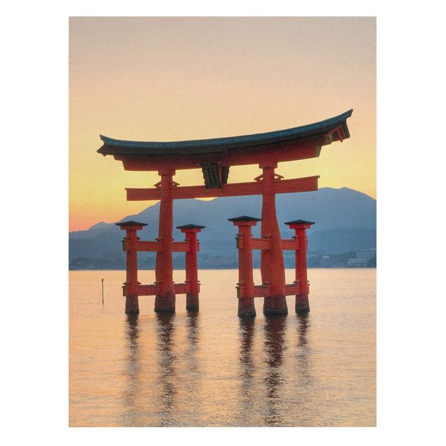 Billeder på lærred arkitektur og skyline Torii Near Itsukushima
