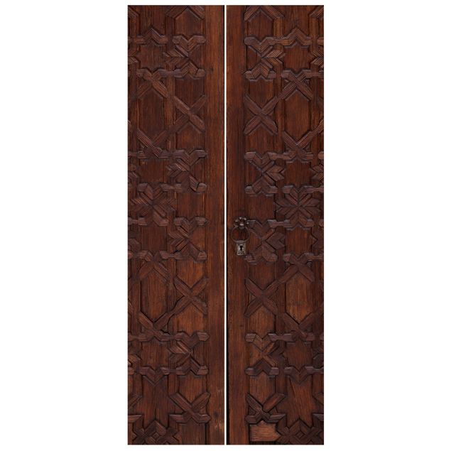 Moderne tapet Old Decorated Wooden Door In The Alhambra Palace
