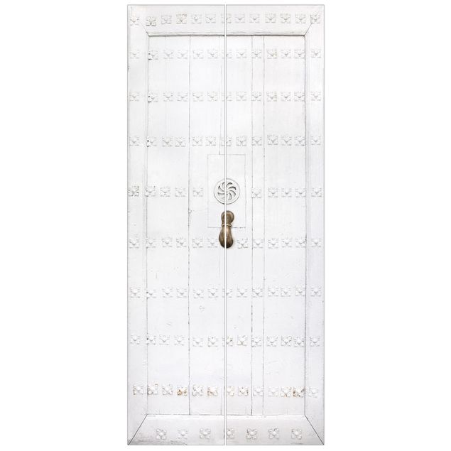 Tapet træ look Mediterranean White Wooden Door With Ornate Fittings