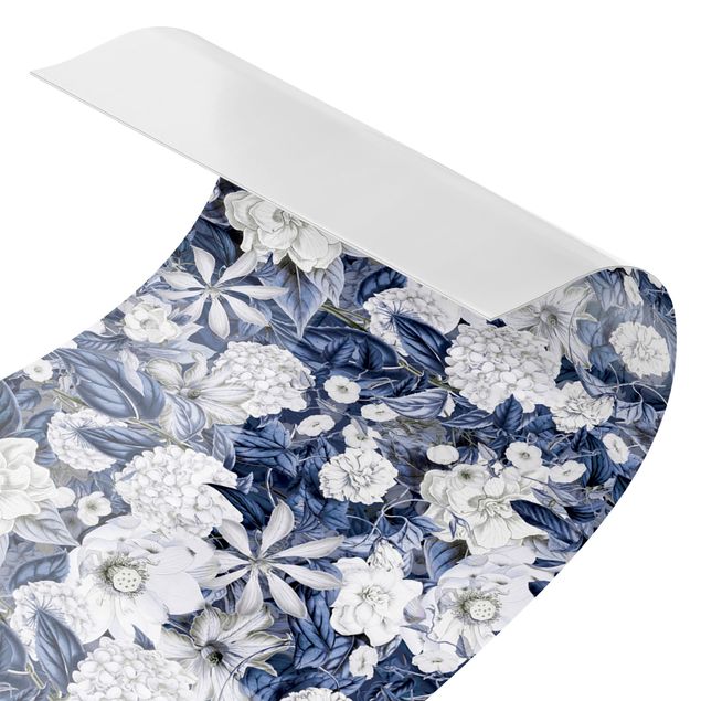 Selvklæbende folier White Flowers In Front Of Blue II